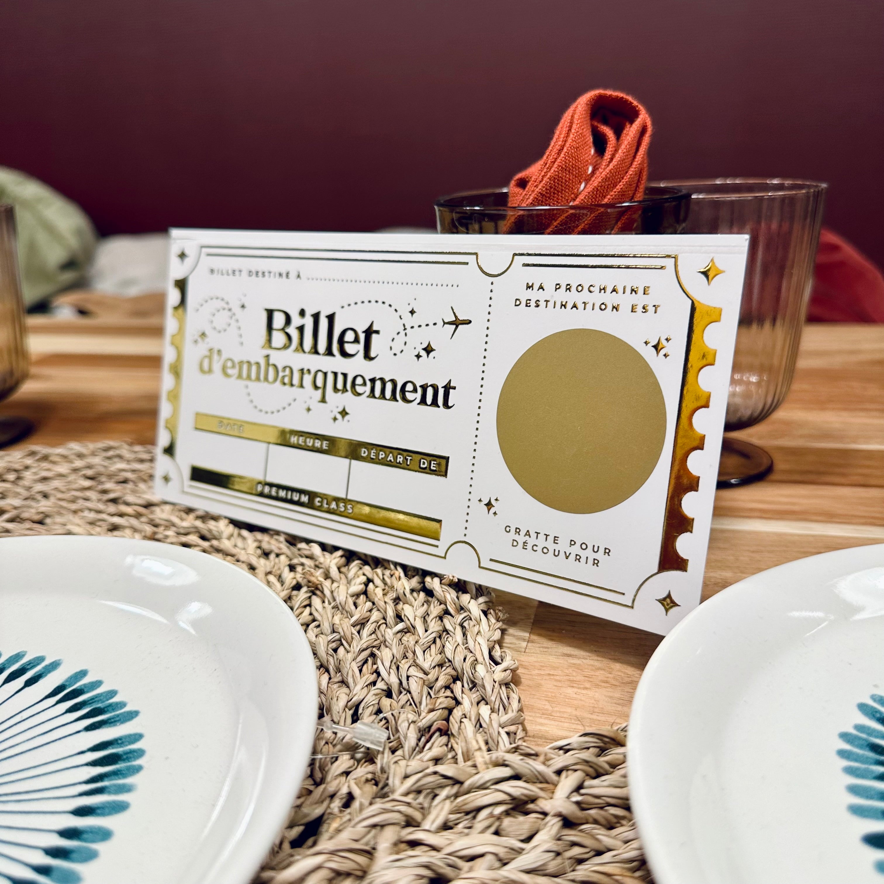 Carte à Gratter Voyage Surprise | Billet d’avion Personnalisable  - Or