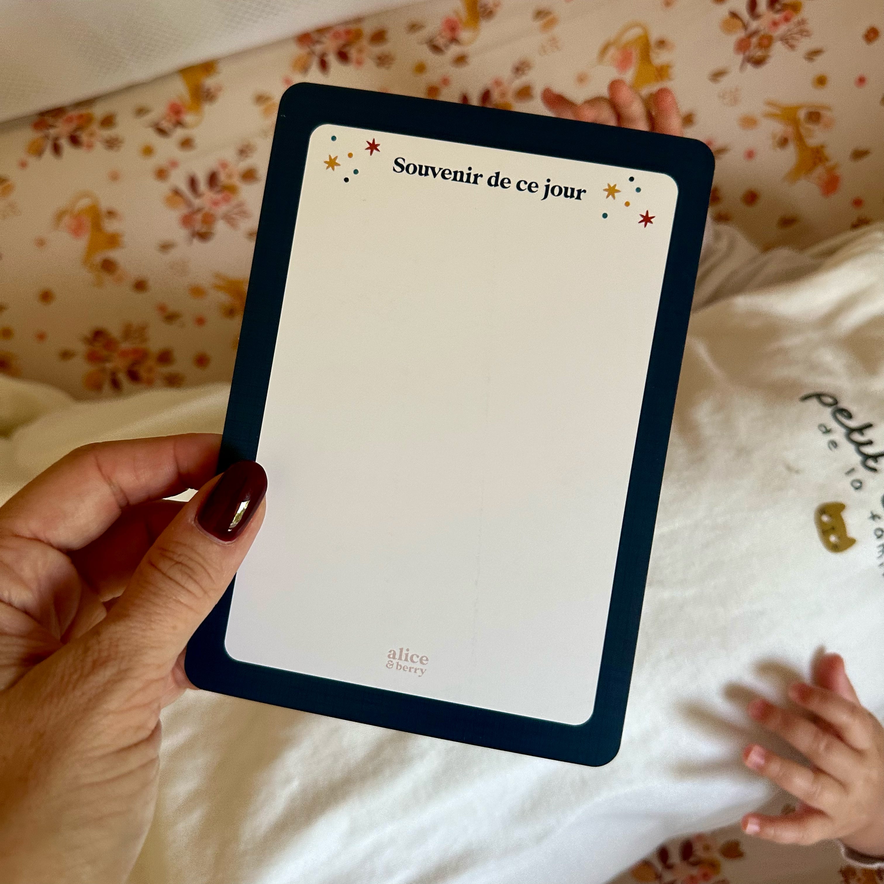 Cartes Moiniversaires Bébé | Moisiversaire de 1 à 12 Mois (16 cartes)