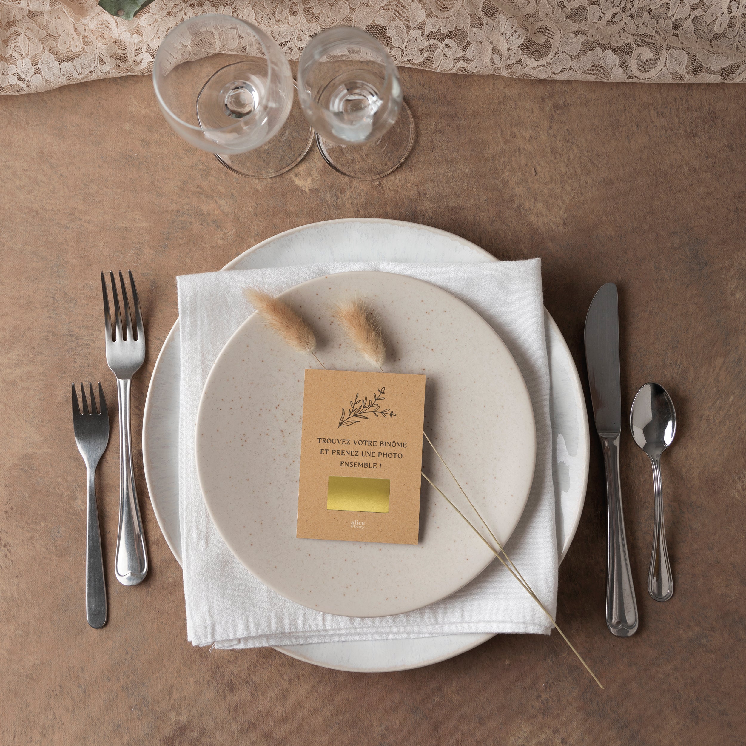 Jeu binômes mariage à gratter – 50 cartes kraft pour photobooth