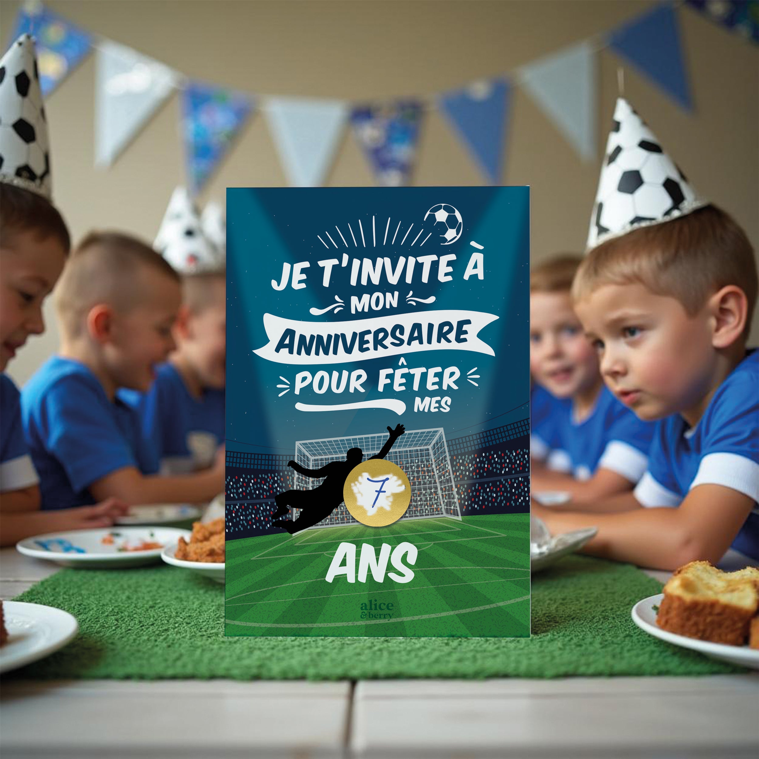 Invitations anniversaire enfant foot à gratter