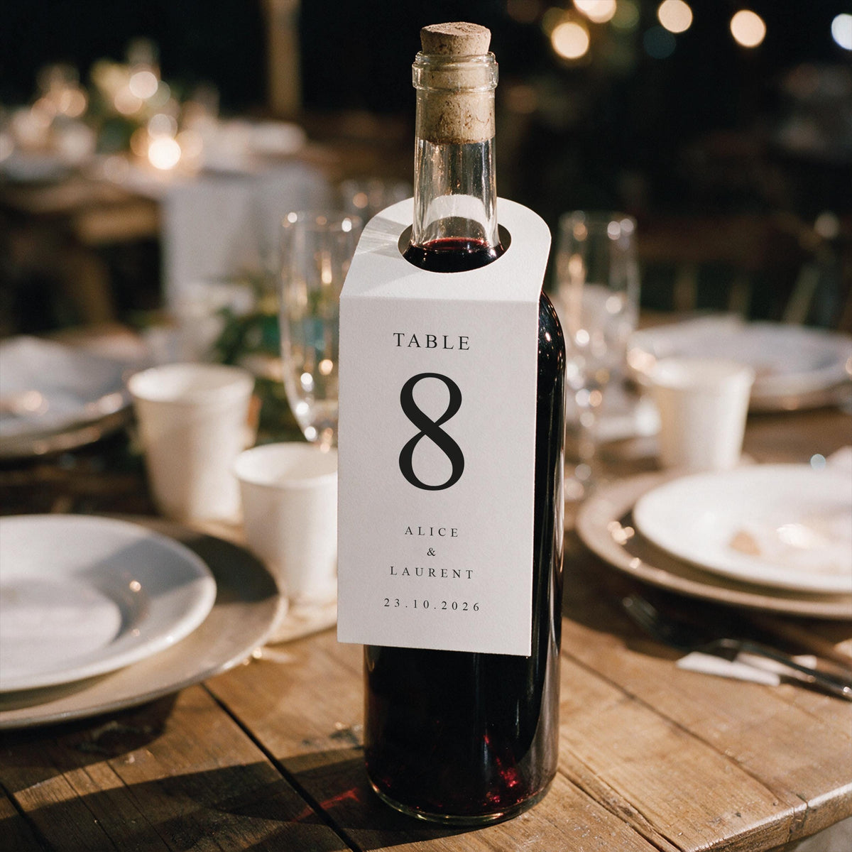 Numéros de table mariage à suspendre sur bouteille